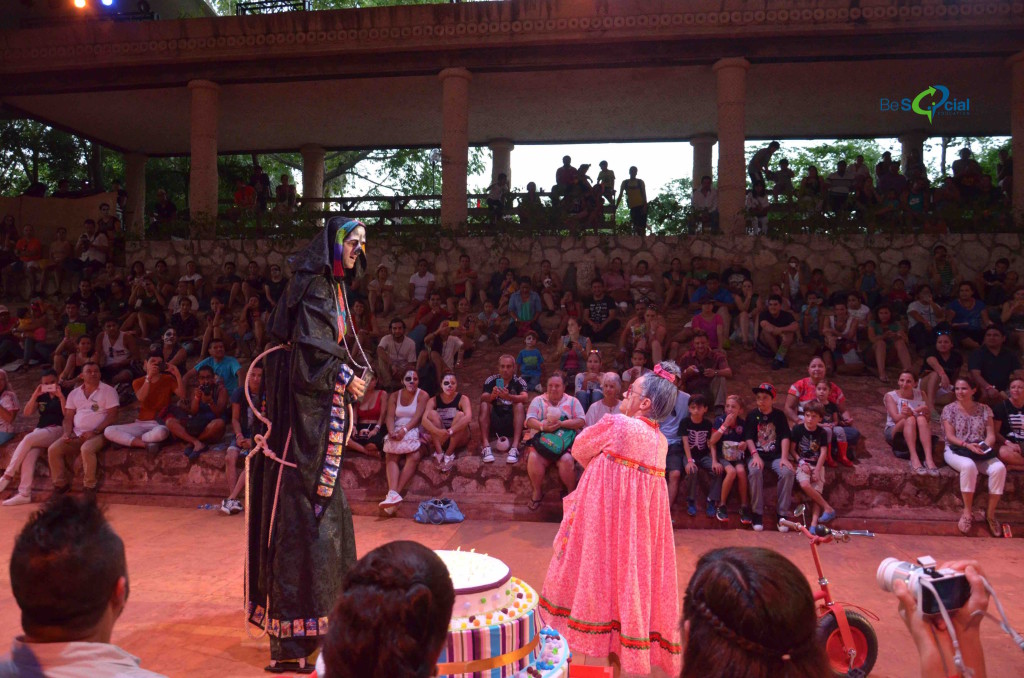 xcaret-festival-vida-y-muerte-riviera-maya-